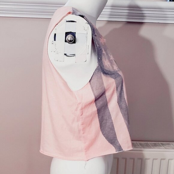 AMERICAN EAGLE OUTFITTERS- Semi- Cropped American flag Print Festival Muscle Tee - Picture 7 of 12